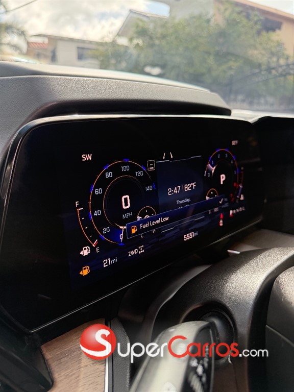 2025 Chevrolet Tahoe Highcountry — foto 9 / 12