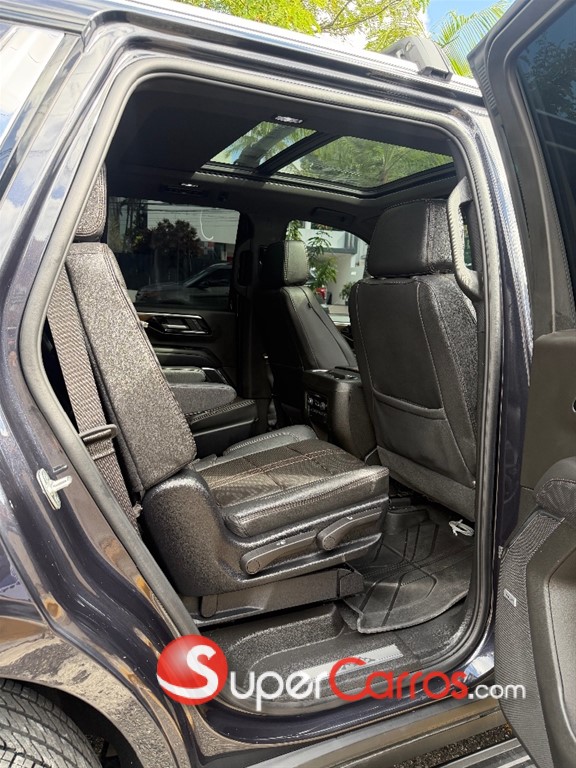 2025 Chevrolet Tahoe Highcountry — foto 12 / 12