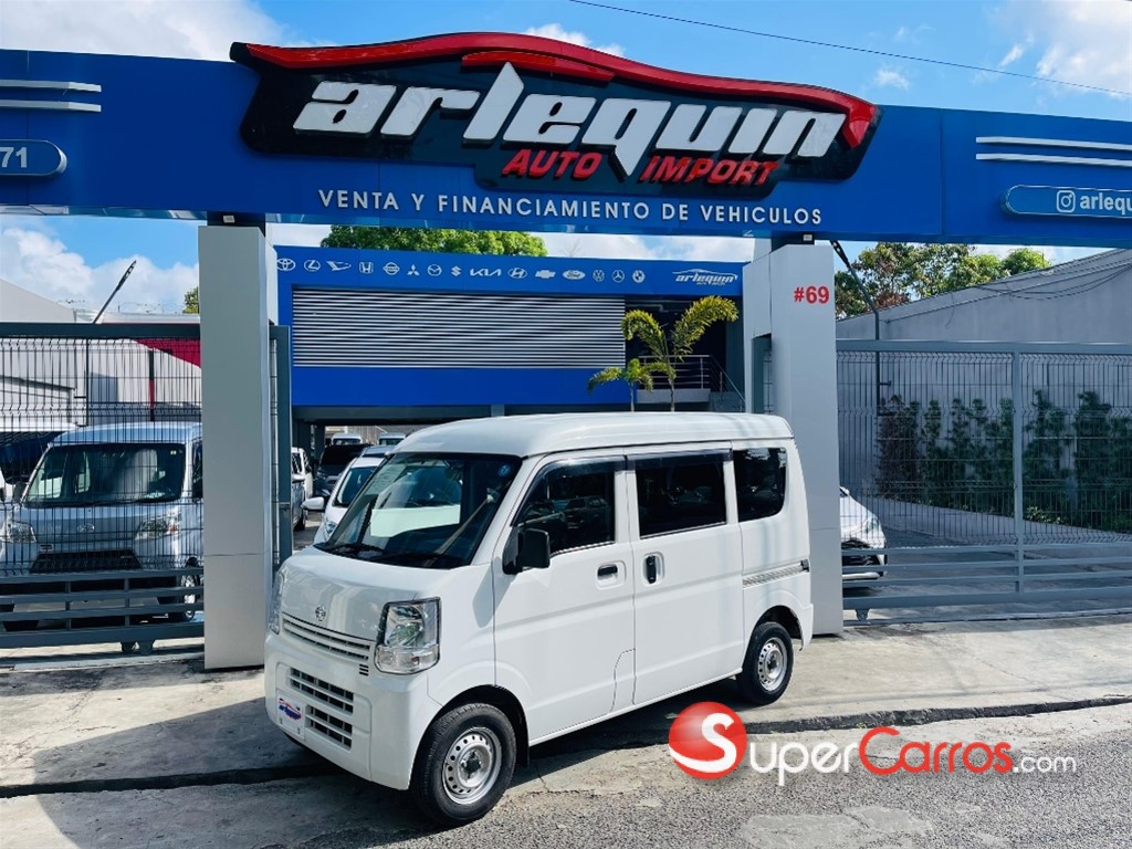2019 Nissan clipper
