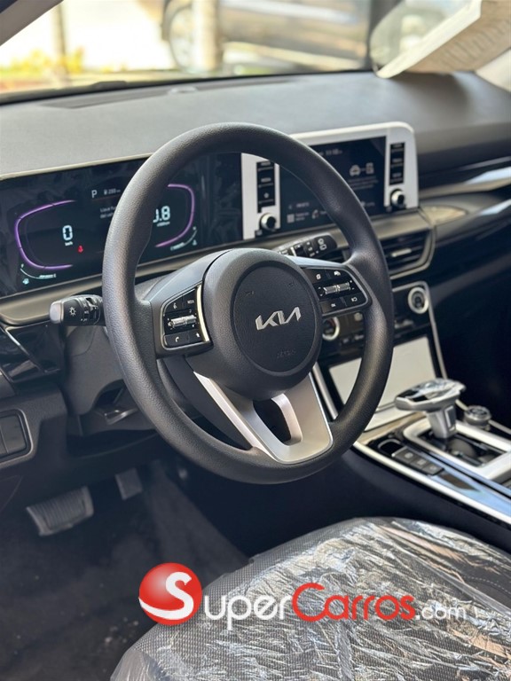 2027 Kia Seltos LX — foto 5 / 5