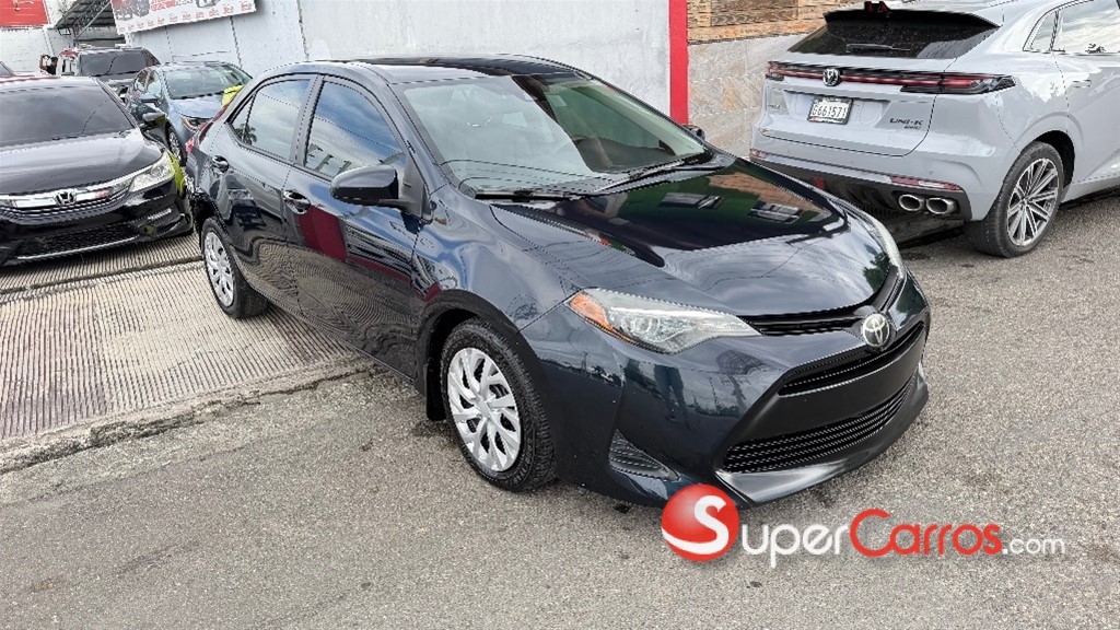 2019 Toyota Corolla LE — foto 2 / 10