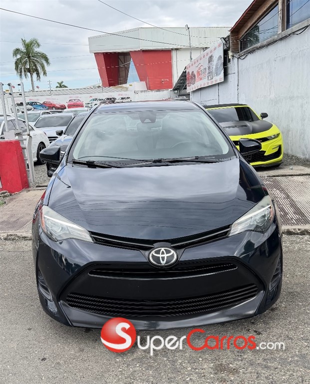 2019 Toyota Corolla LE — foto 3 / 10