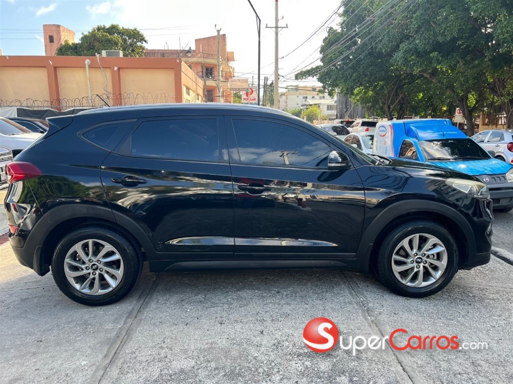 2018 Hyundai Tucson — foto 4 / 12