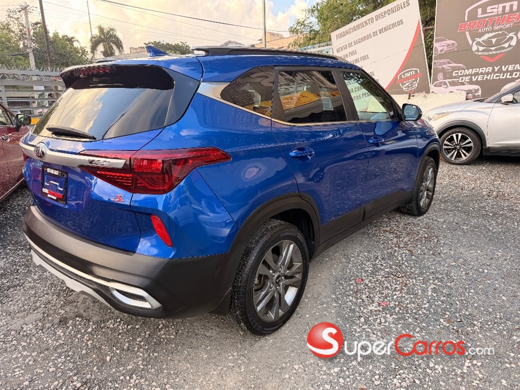 2021 Kia Seltos SX — foto 5 / 12