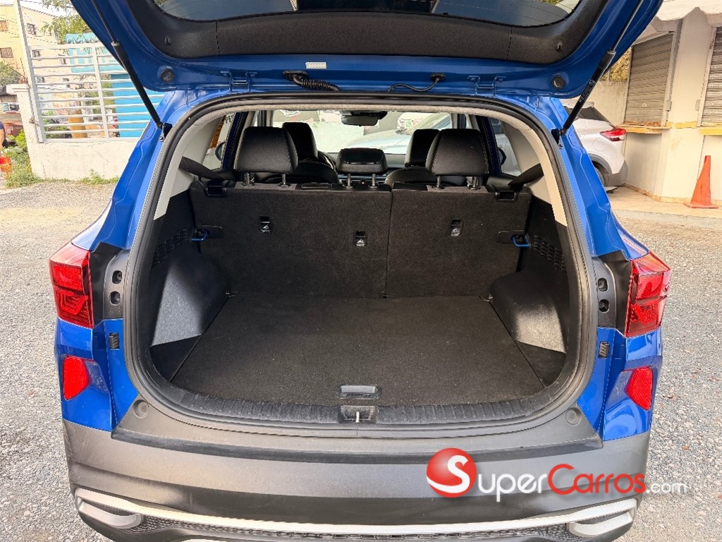 2021 Kia Seltos SX — foto 10 / 12