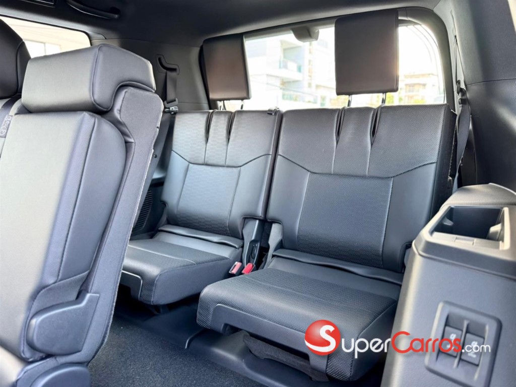 2026 Toyota Land Cruiser Prado LUXURY 1L — foto 7 / 11