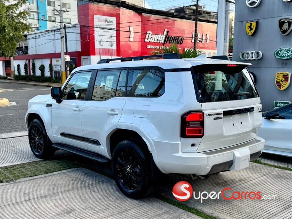 2026 Toyota Land Cruiser Prado LUXURY 1L — foto 11 / 11