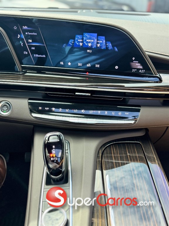 2024 Cadillac Escalade Premium Luxury — foto 6 / 12