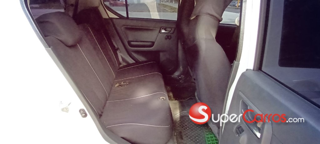 2018 Daihatsu Mira — foto 3 / 12