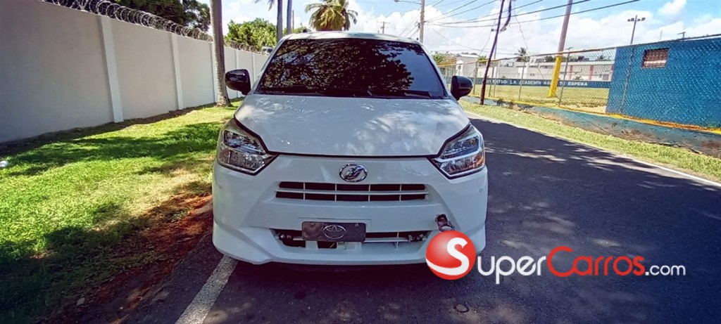 2018 Daihatsu Mira — foto 7 / 12