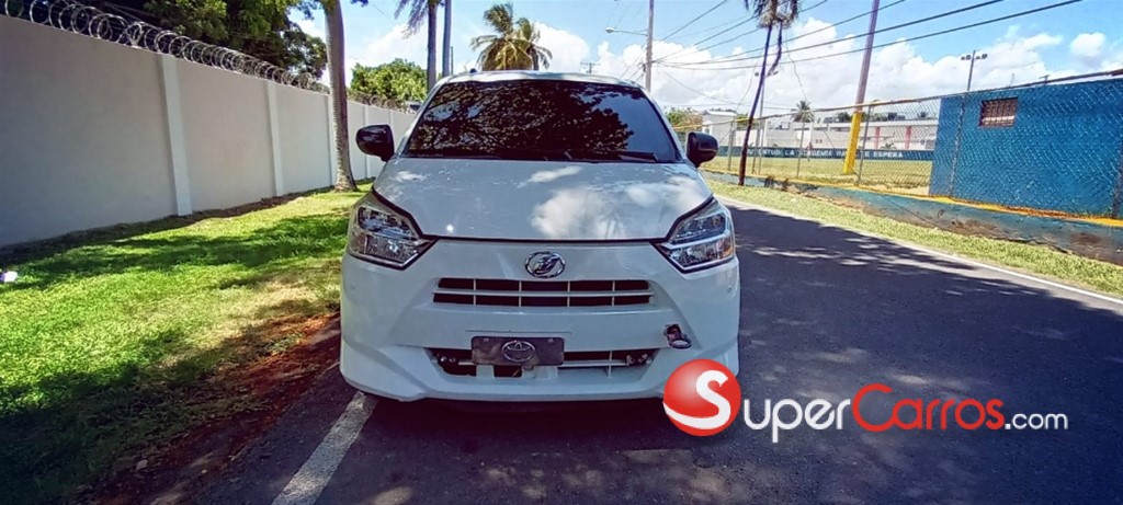 2018 Daihatsu Mira — foto 12 / 12