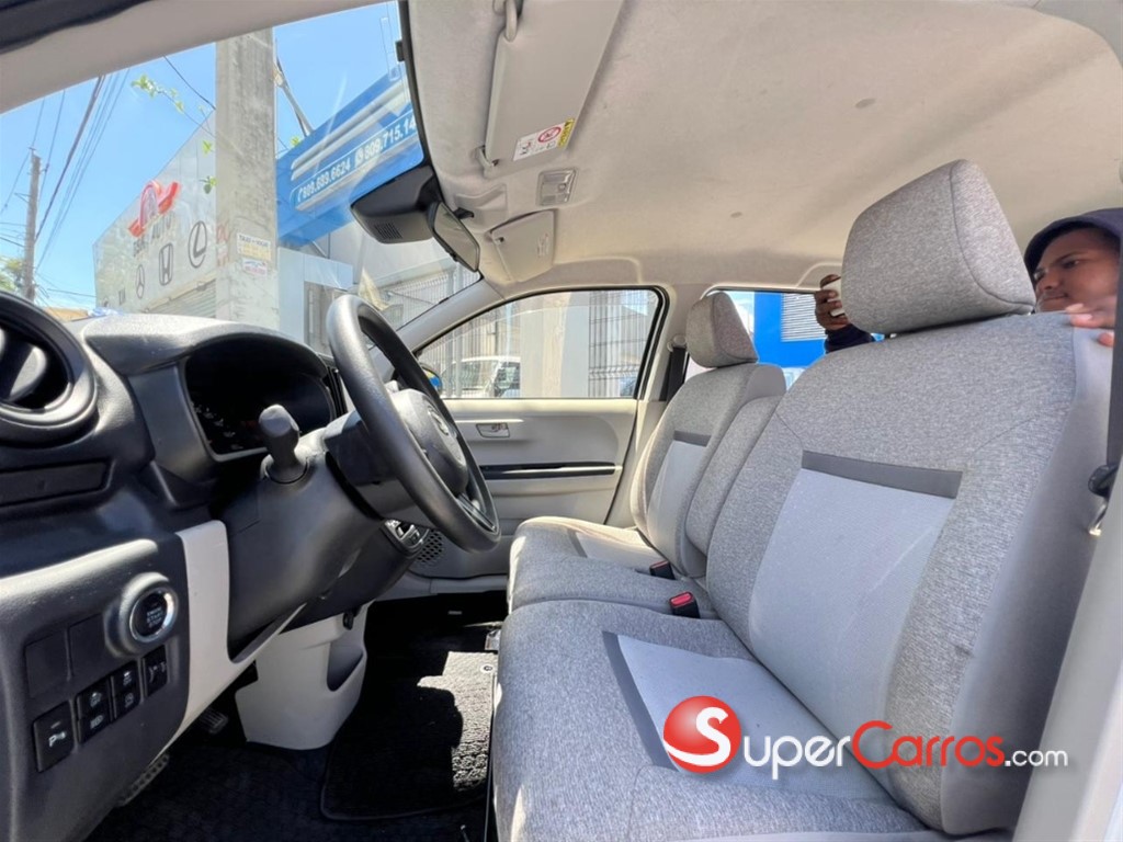 2020 Daihatsu Boon — foto 9 / 10