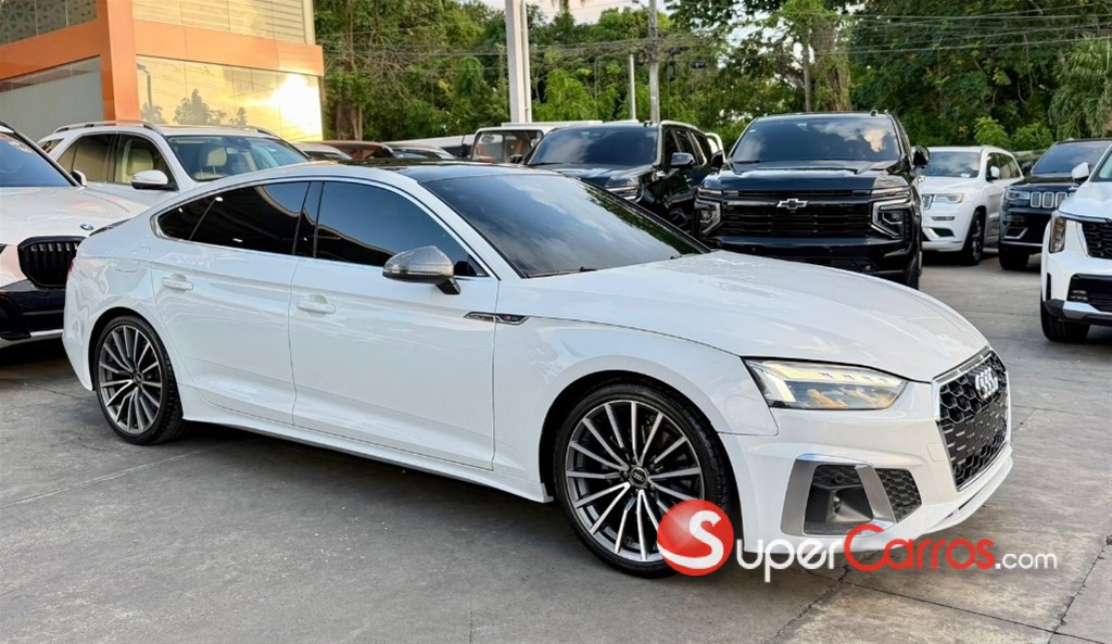 2023 Audi A5 S-Line — foto 4 / 11