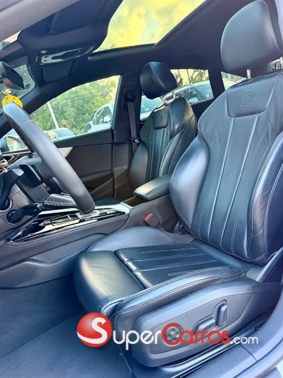 2023 Audi A5 S-Line — foto 8 / 11