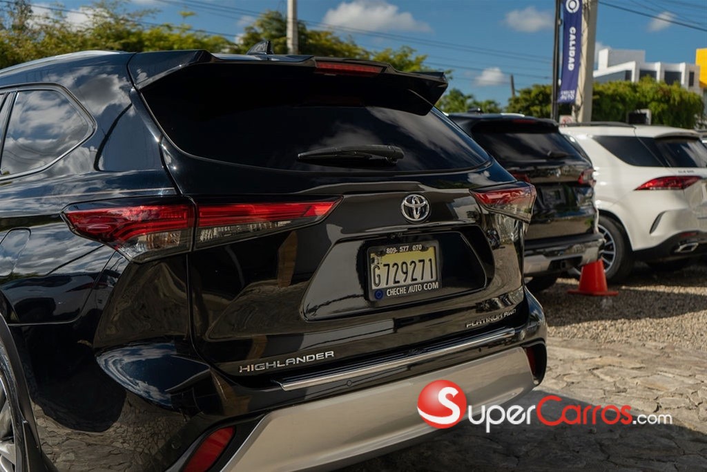 2020 Toyota Highlander Platinum — foto 3 / 7