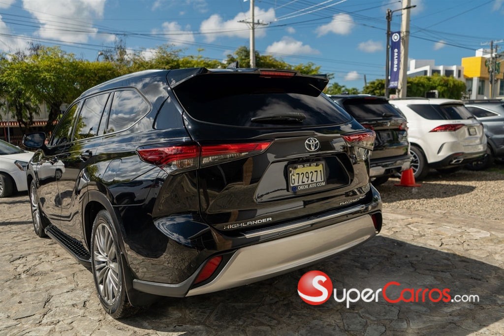 2020 Toyota Highlander Platinum — foto 4 / 7