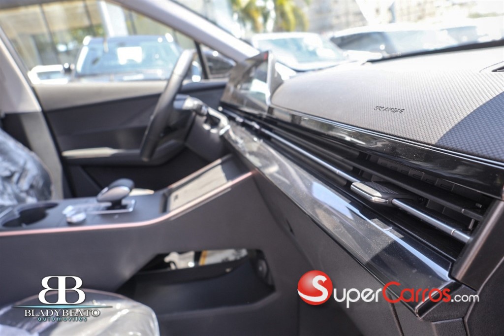 2026 OMODA C5 Luxury — foto 7 / 12