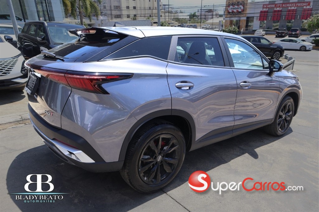 2026 OMODA C5 Luxury — foto 12 / 12