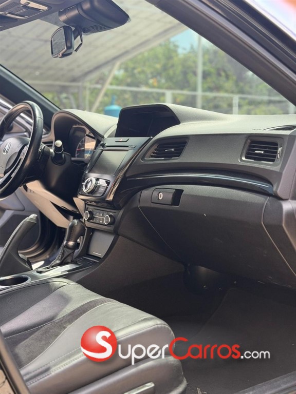 2020 Acura ILX — foto 10 / 12