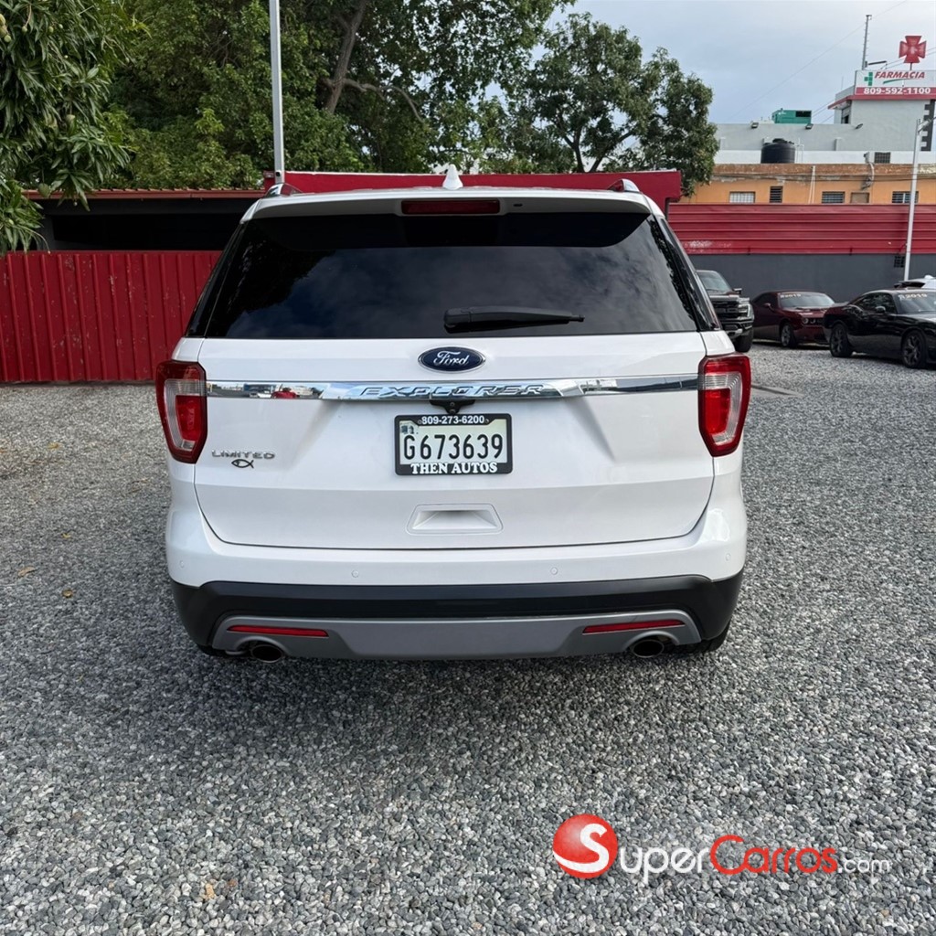 2017 Ford Explorer Limited — foto 5 / 12