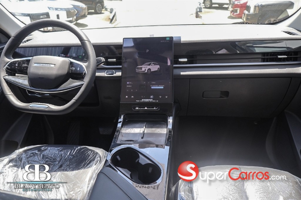 2026 JAECOO J5 — foto 11 / 12