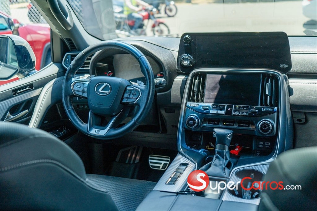 2024 Lexus LX 600 F Sport — foto 9 / 10