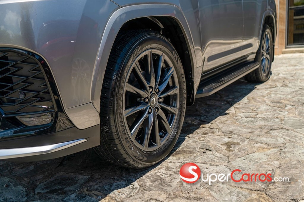 2024 Lexus LX 600 F Sport — foto 10 / 10