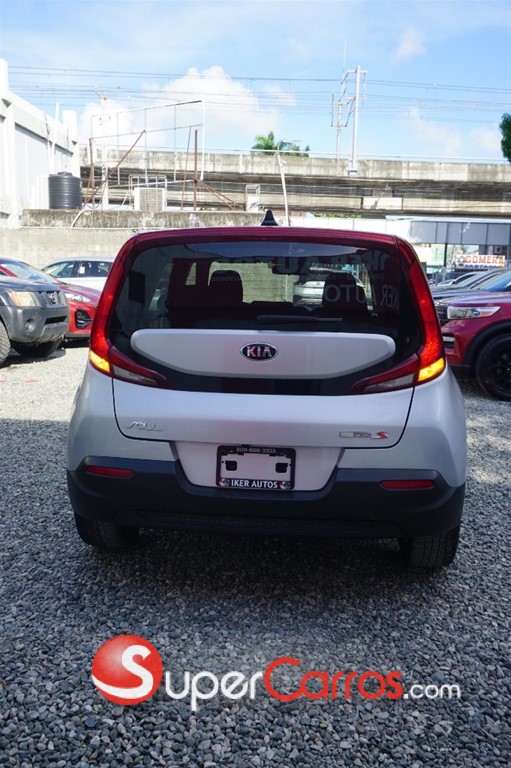 2021 Kia Soul S — foto 5 / 9
