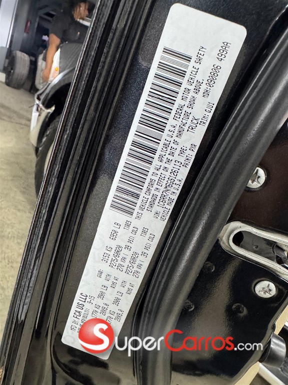 2016 Dodge Ram 1500 Laramie — foto 9 / 10