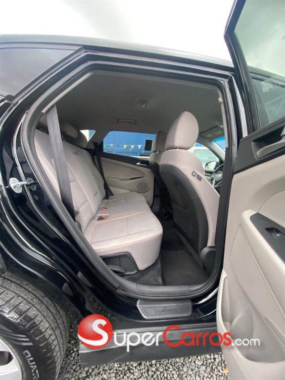 2019 Hyundai Tucson SE — foto 7 / 9