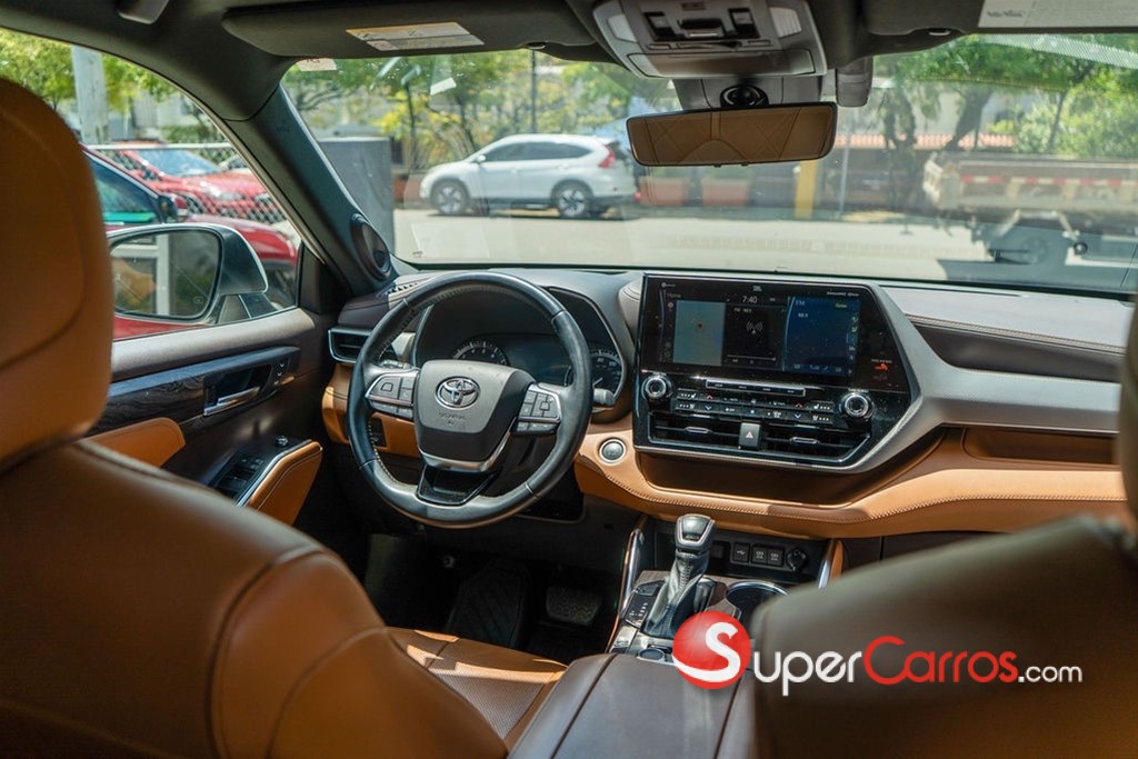2021 Toyota Highlander Platinum — foto 5 / 8