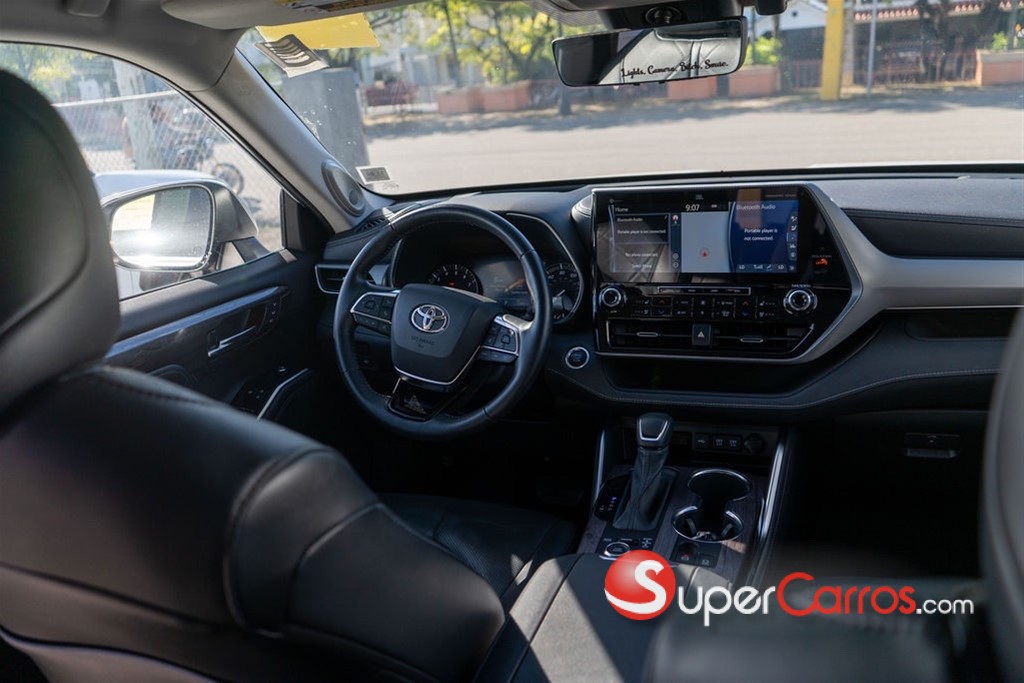 2021 Toyota Highlander Platinum — foto 2 / 6