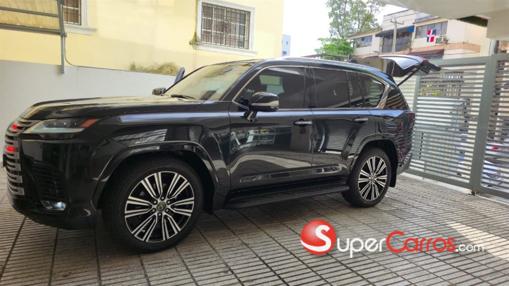 2025 Lexus LX 500d — foto 5 / 12