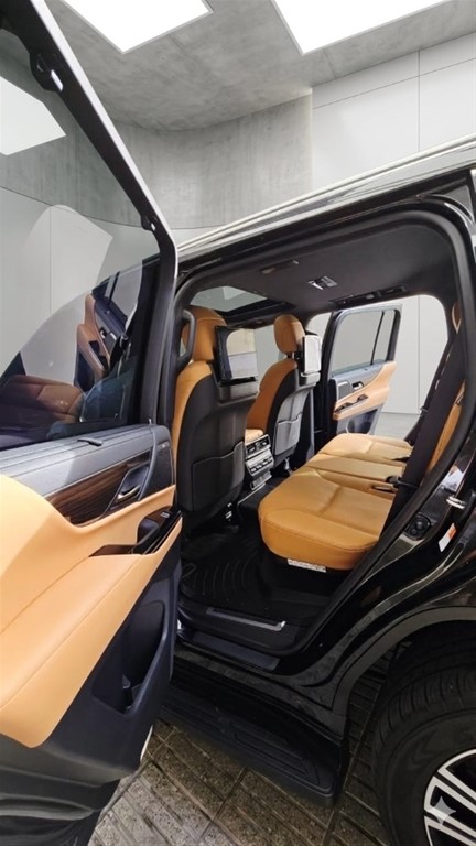 2025 Lexus LX 500d — foto 12 / 12