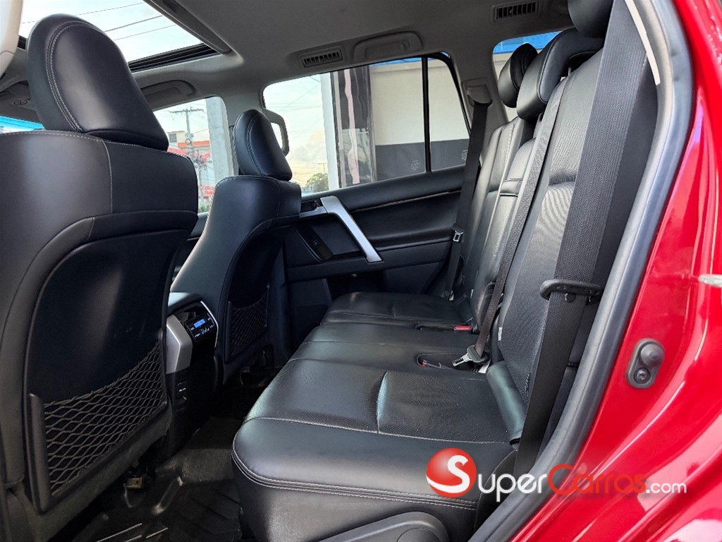 2023 Toyota Land Cruiser Prado VXL — foto 6 / 8