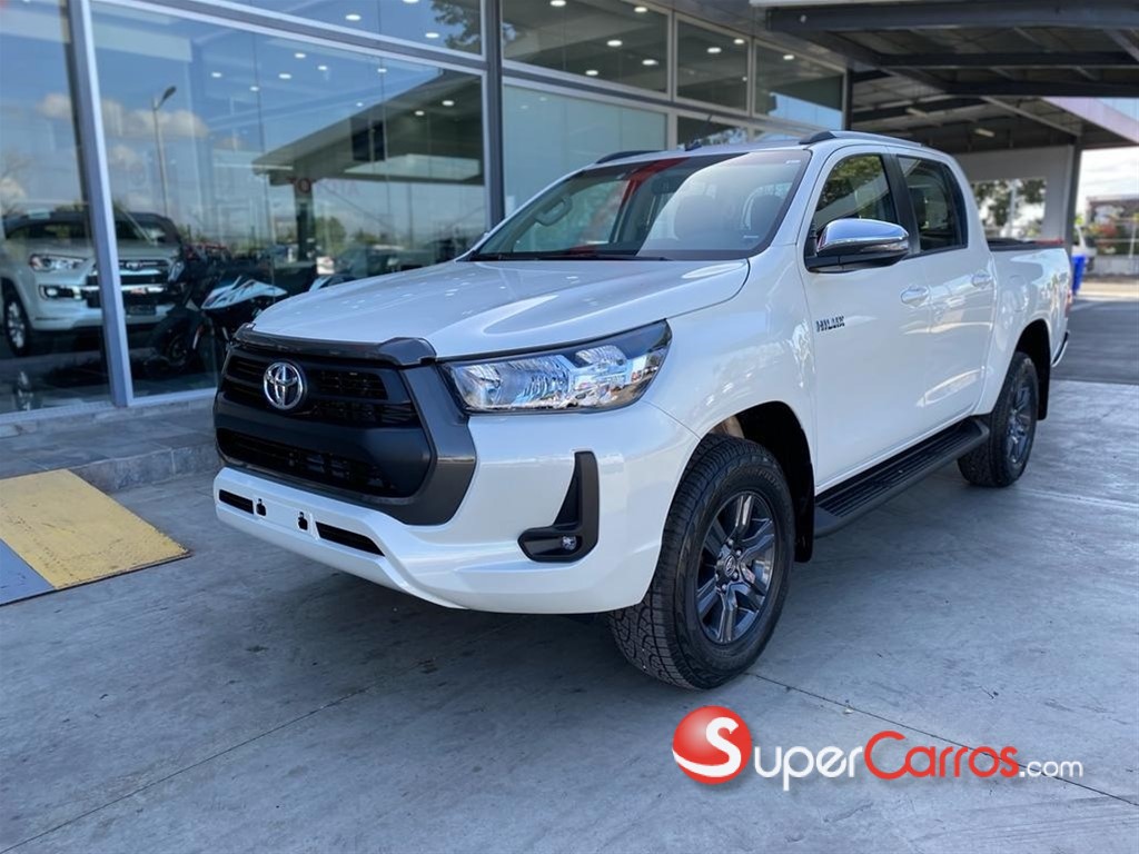 2026 Toyota Hilux 2.4