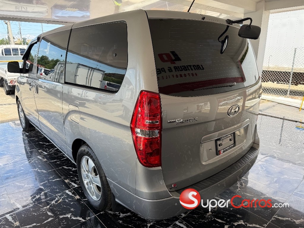 2019 Hyundai Grand Starex — foto 4 / 10