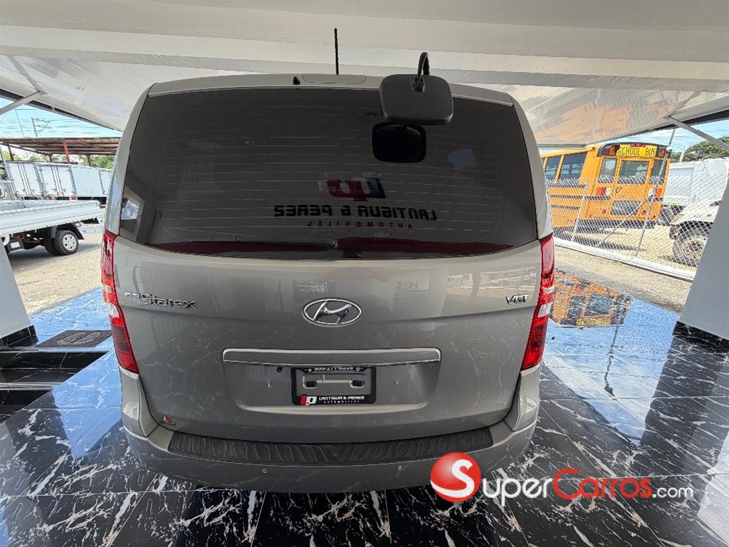 2019 Hyundai Grand Starex — foto 5 / 10