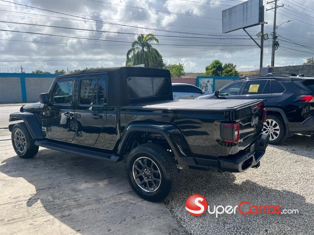 2020 Jeep Gladiator Overland — foto 3 / 9