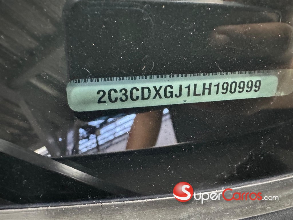 2020 Dodge Challenger SRT 392 6.4 Hemi — foto 11 / 11