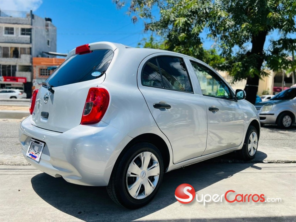 2022 Nissan March — foto 5 / 12