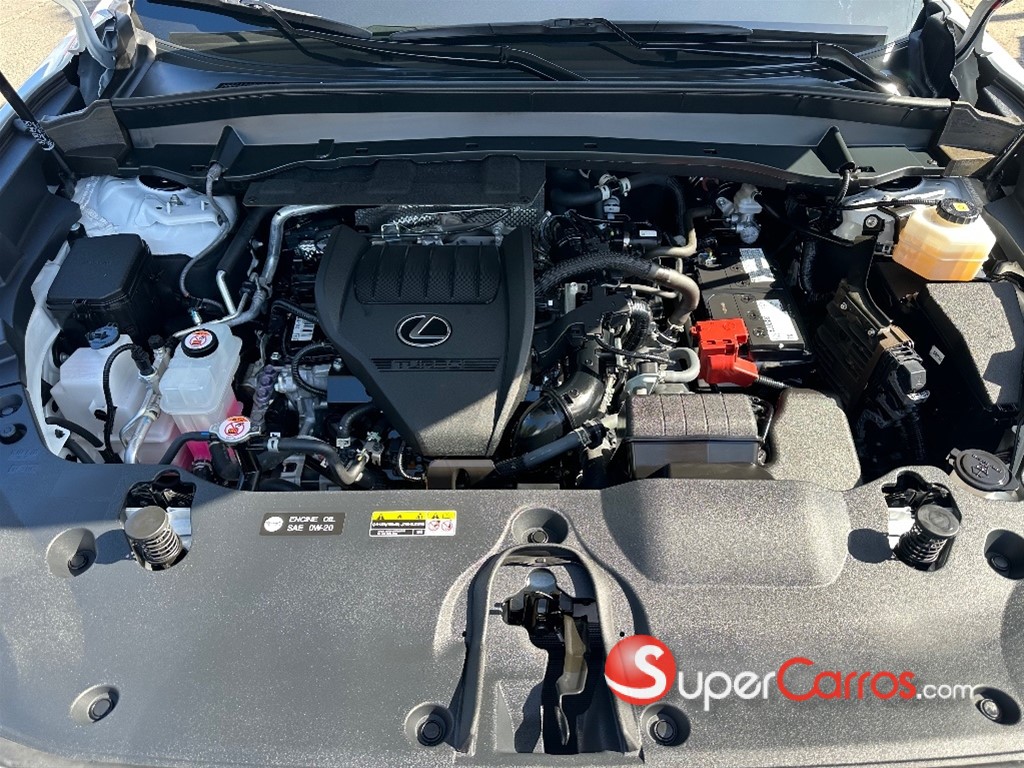 2024 Lexus TX 350 — foto 9 / 12