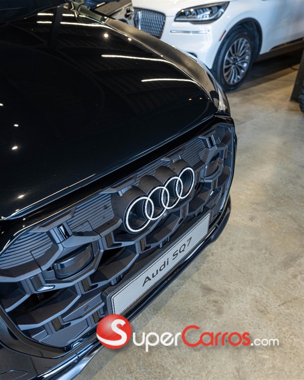 2025 Audi SQ7 — foto 3 / 12