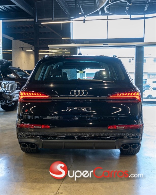 2025 Audi SQ7 — foto 7 / 12