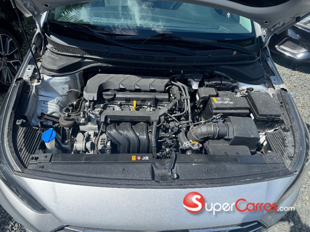 2021 Hyundai Accent Limited — foto 8 / 8
