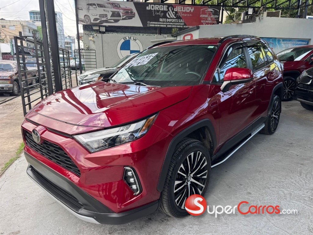 2020 Toyota RAV4 LE PLUS — foto 3 / 10
