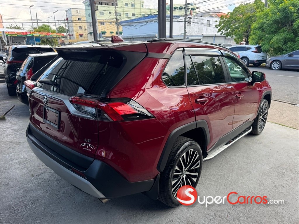 2020 Toyota RAV4 LE PLUS — foto 8 / 10