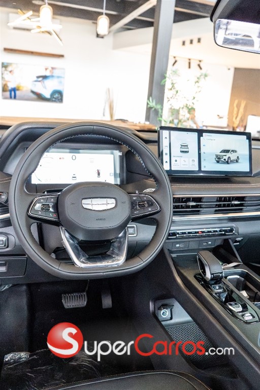 2027 Geely Okavango GF — foto 12 / 12