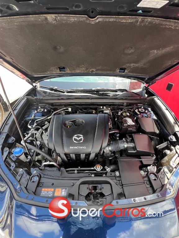 2022 Mazda CX-30 — foto 8 / 10
