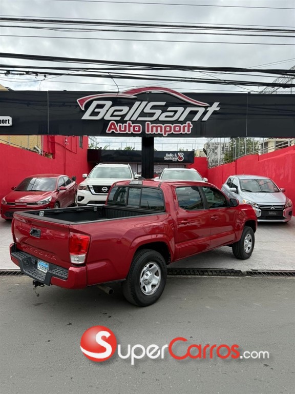 2018 Toyota Tacoma SR — foto 4 / 5